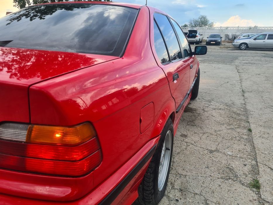 BMW Seria 3 1994 — imagine 4