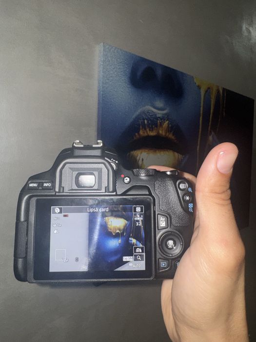 Canon EOS 250D  +accesori