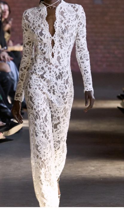 Rochie Sally Manuri