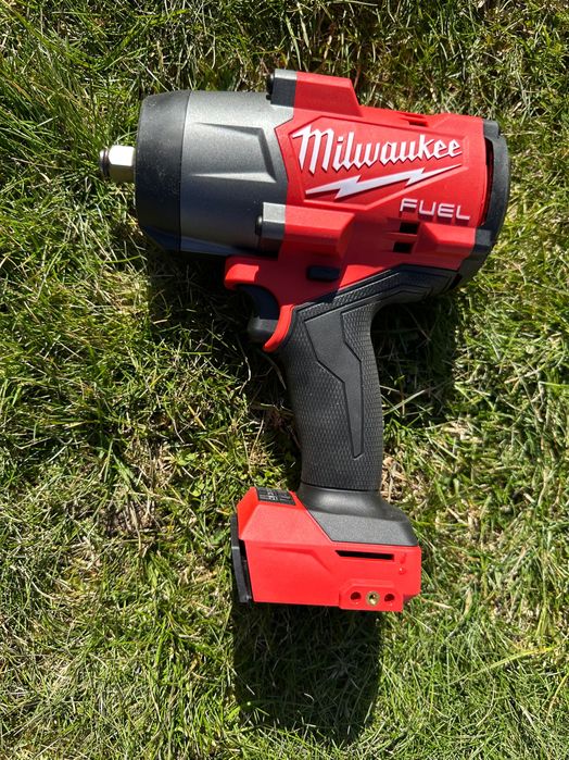 Гайковерт Милуоки 1/2 2100nm Milwaukee 2967-20