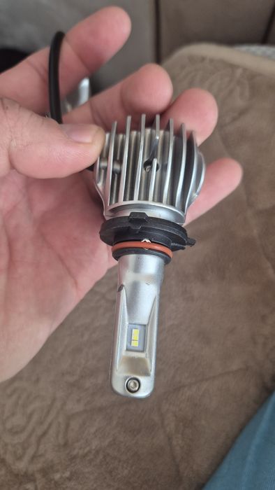 Лед лампы в хорошем состоянии