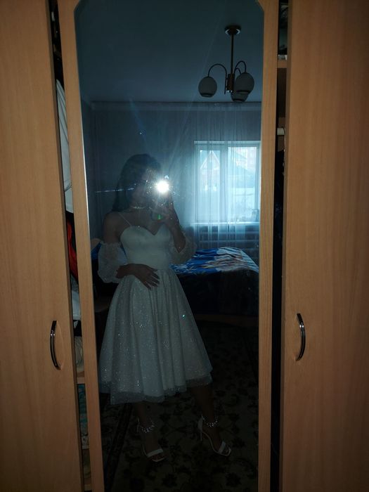 Недорого продам выпускное платье.