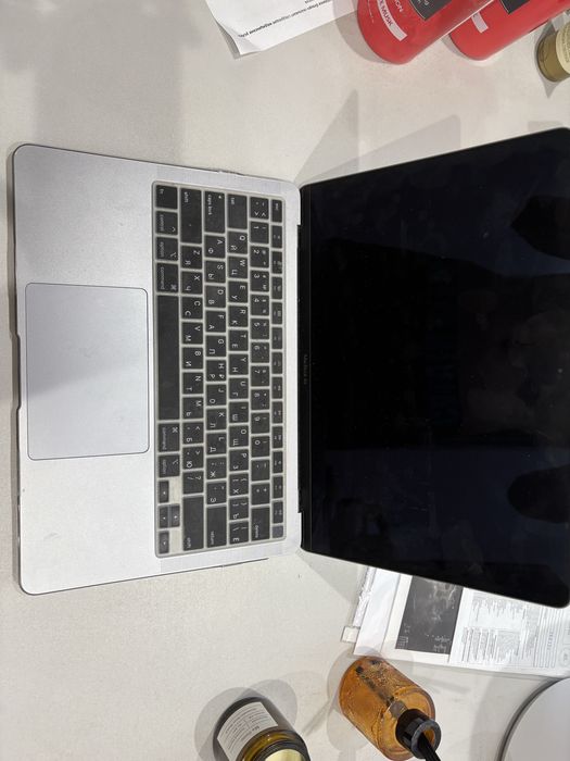 Продам MacB m1 2020