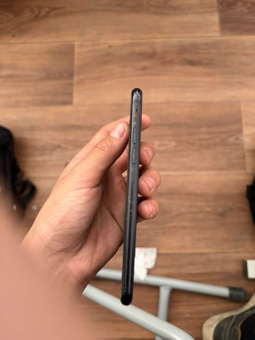 I phone se3 2022года