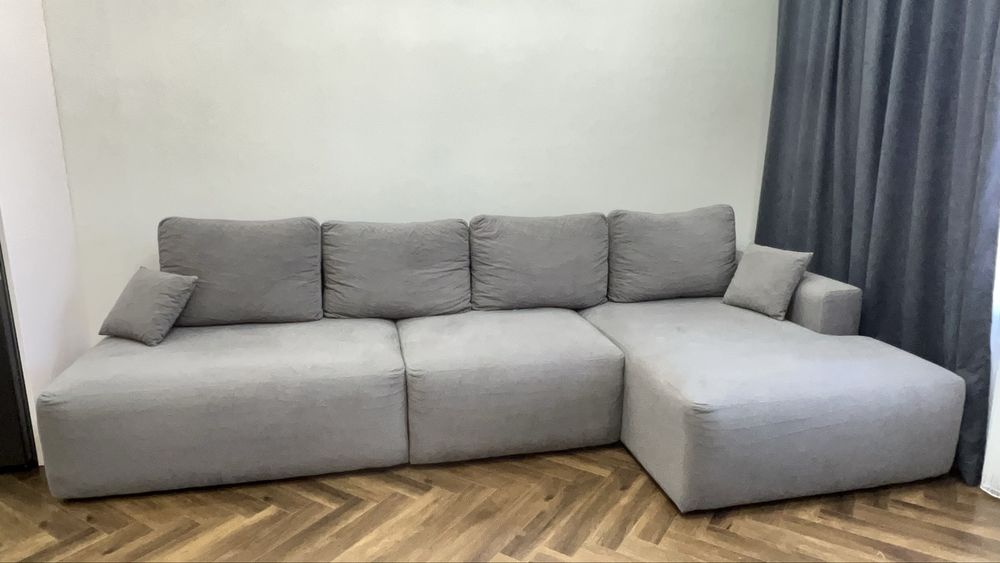 Продам угловой стильный диван