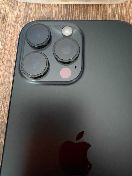 iPhone 16 Pro Max, Black, гаранция до 11.2027 г. - неразличим от нов
