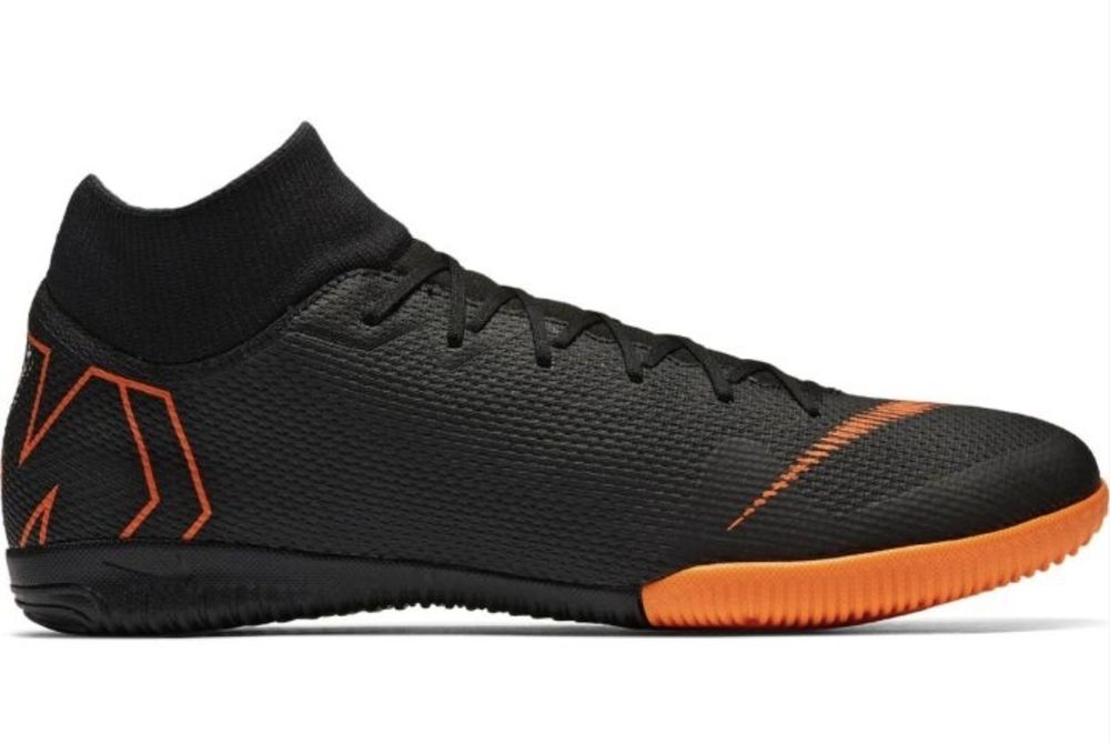 Обувки за футзала 40,5  Nike SuperflyX 6 Academy IC