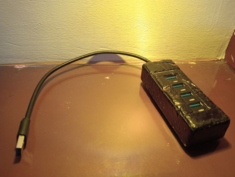 Port hub USB cu 4 USB 5.0