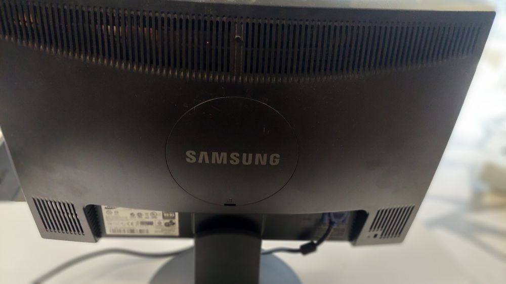 Монитор за Компютър Samsung 2040NW 20 inc
