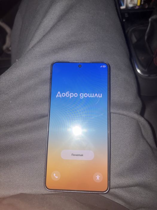 Продавам samsung s26