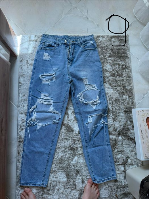 Дрехи втора употреба