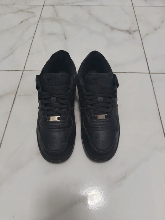 Продам Nike Air Force 1 Black
