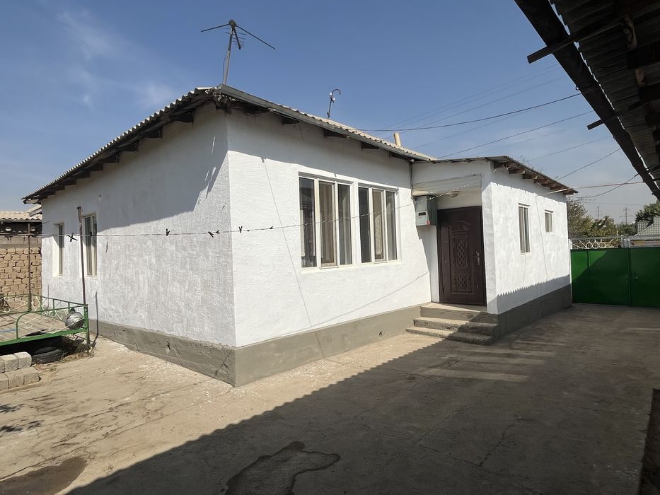 Дом, жер үй , орталықта ,