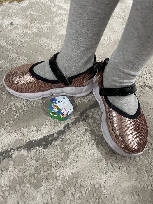 Обувь для девочки