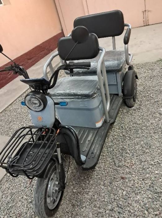 Продам электрический трицикл