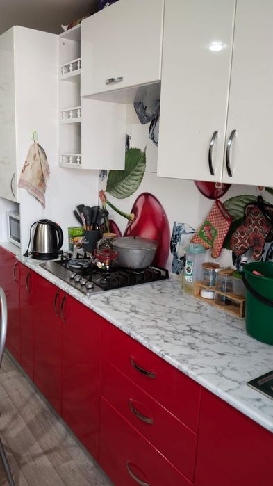 Продается трехкомнатная квартира