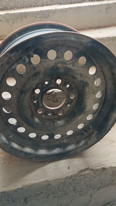 Железные диски на BMW