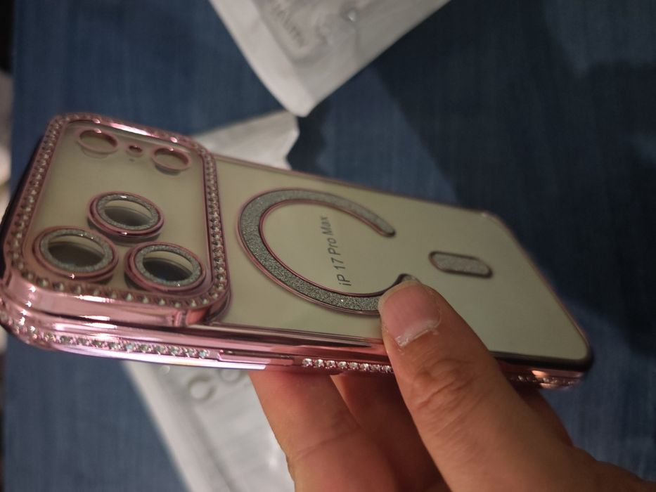 Iphone 17 Pro , iPhone 17 Pro Max Magsafe блестящ гръб