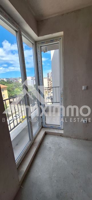 3-стаен в Варна-Колхозен пазар площ 97 цена 229900
