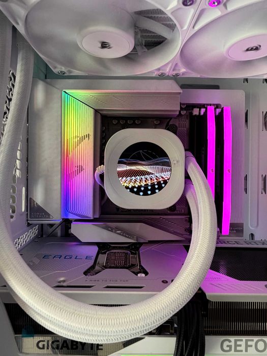 PC Ryzen™ 7 9800X3D/B650E Stealth/RTX 5070/32GB/750W Gold/Garantie/TVA