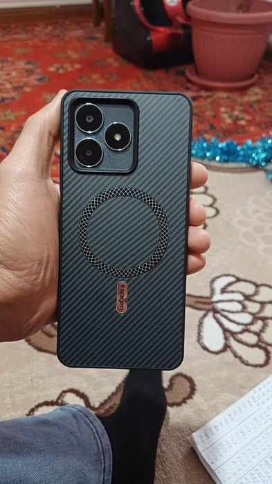 Realmi Not 50 smartfon