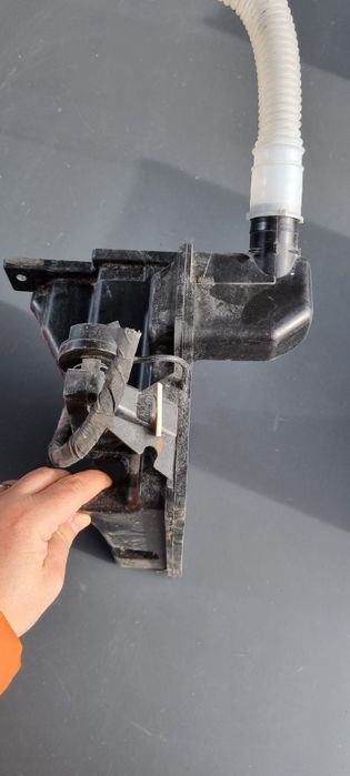 Vas apa stergatoare VW Polo 6RO 955 453D