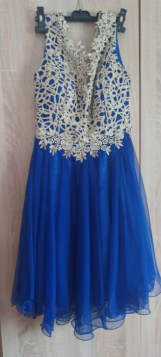 Vand rochite elegante