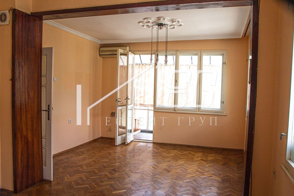 Продава се Етаж от къща в Варна, Аспарухово - 210 кв.м за 668 €/кв.м - Снимка #6