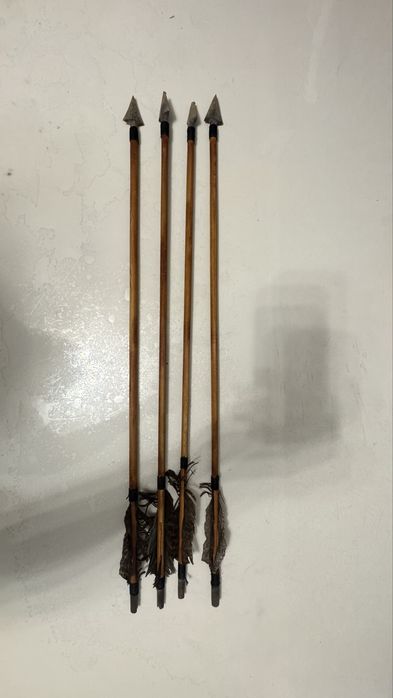 Садақ сатылады. Ручная работа