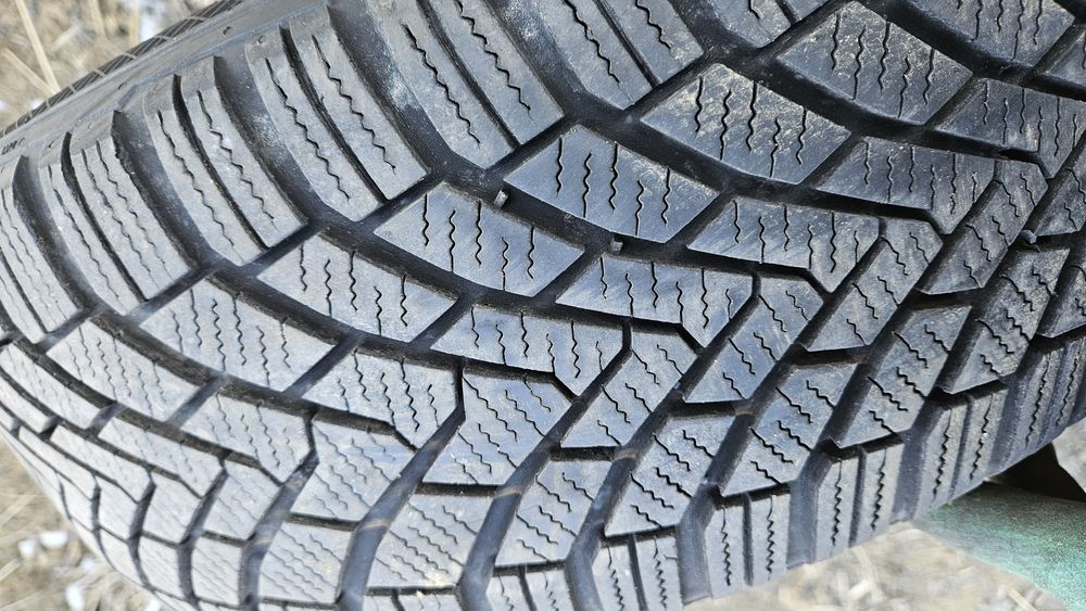 2бр гуми 205 55 16 континентал