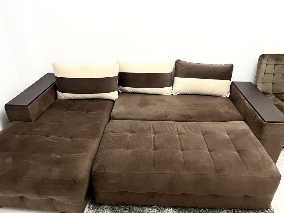 Vând canapea exentensibila-stare ideala!