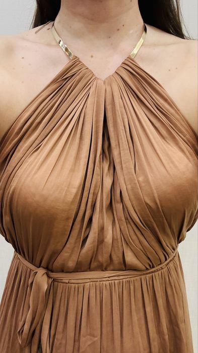 Продам платье срочно