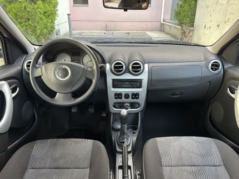 DACIA Logan 2010 — imagine 5