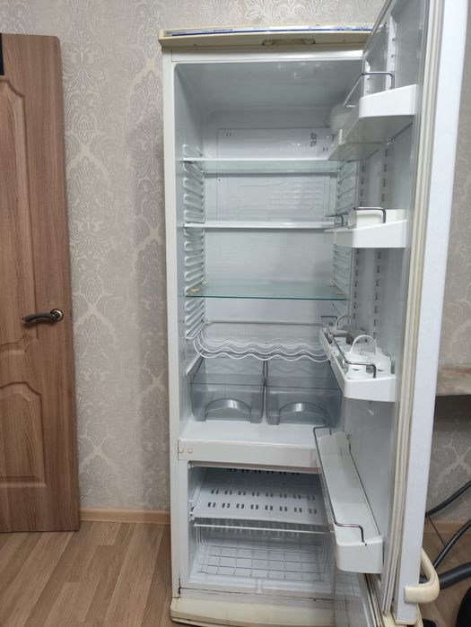 Продам холодильник