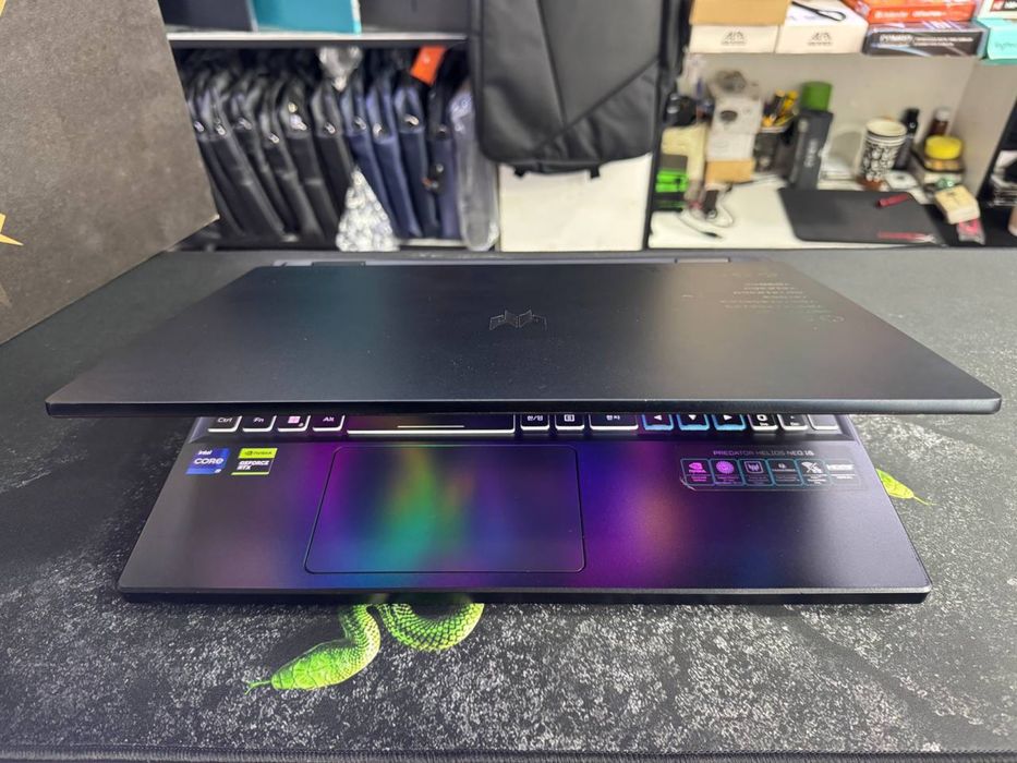 acer PREDATOR Helios Neo 16