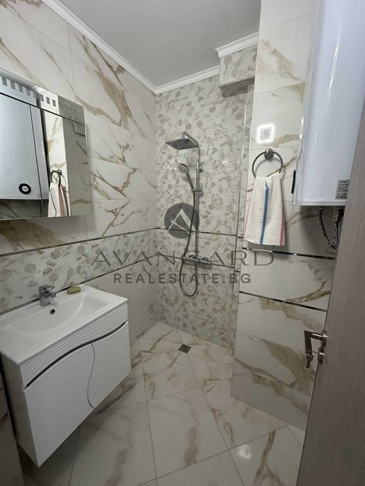 Продава се Тристаен апартамент в Пловдив, Кършияка - 125 кв.м за 2240 €/кв.м - Снимка #7