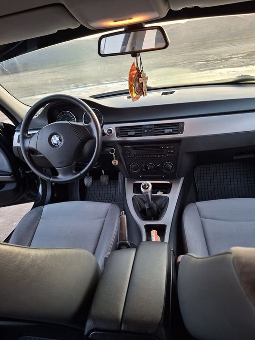 Bmw e90 2.0i  de vanzare