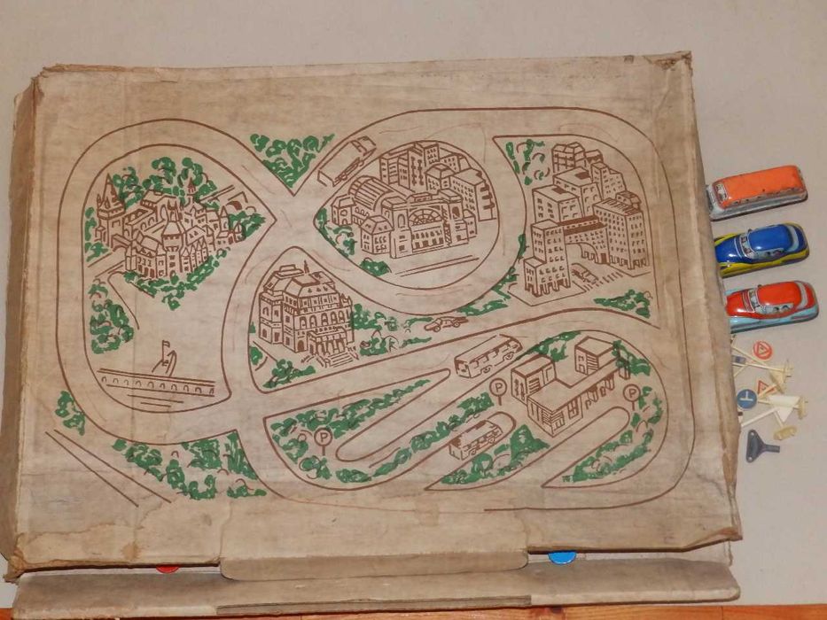 Различни детски игри на различни цени