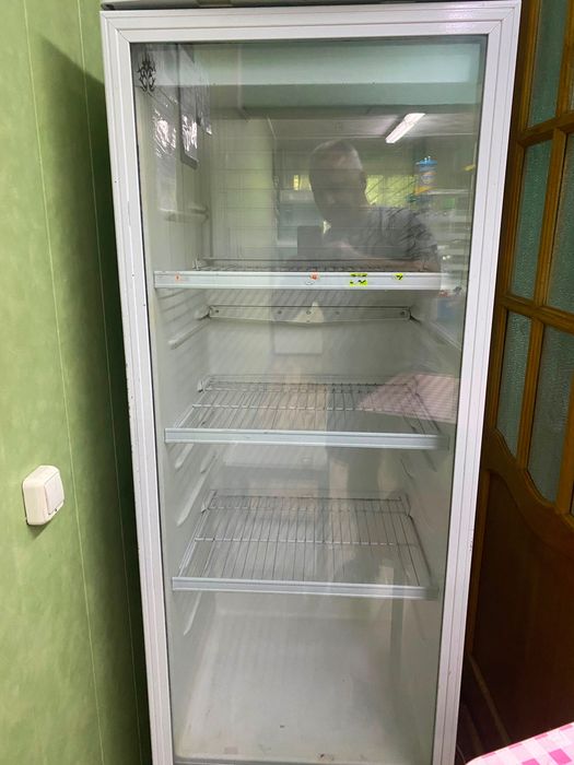 Холодильники для магазина