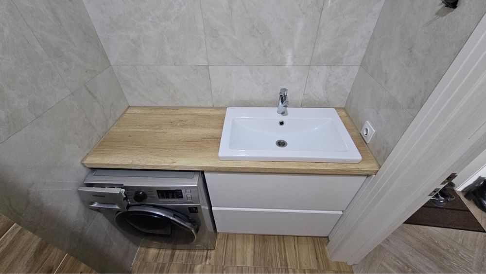 Продам тумбу для ванной комнаты