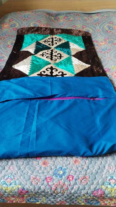 Көрпелер сатылымда