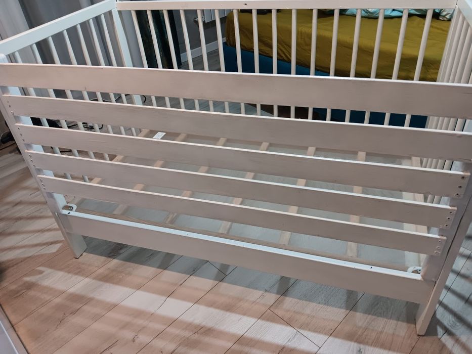 Pătuț bebe lemn cu saltea de cocos inclusă