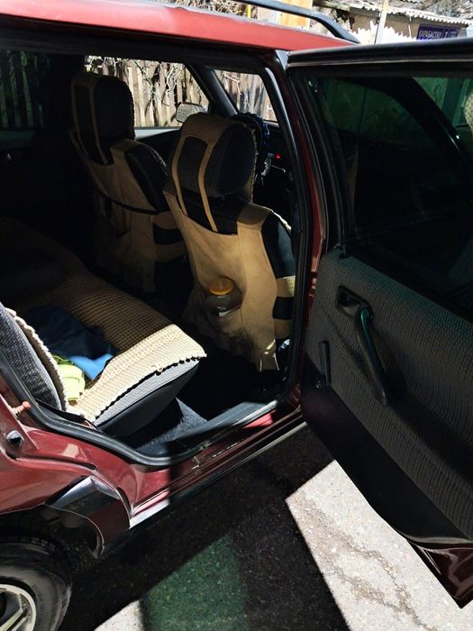 Пассат б 3 в отличном состоянии.