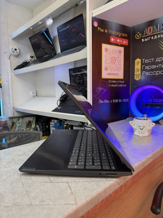 Ноутбук Lenovo IdeaPad S145