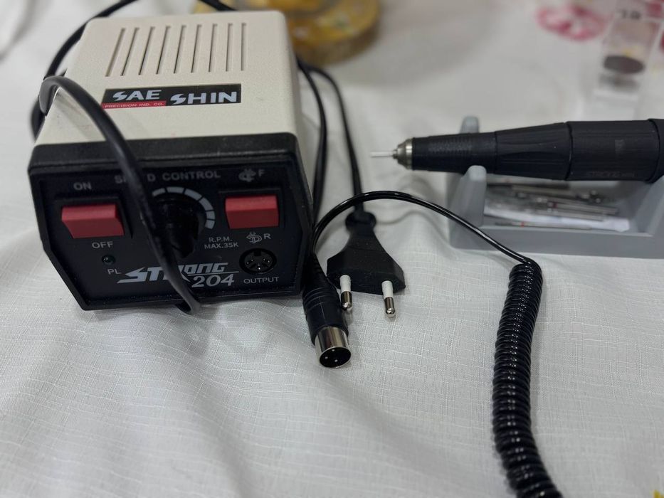 Машинка для маникюра