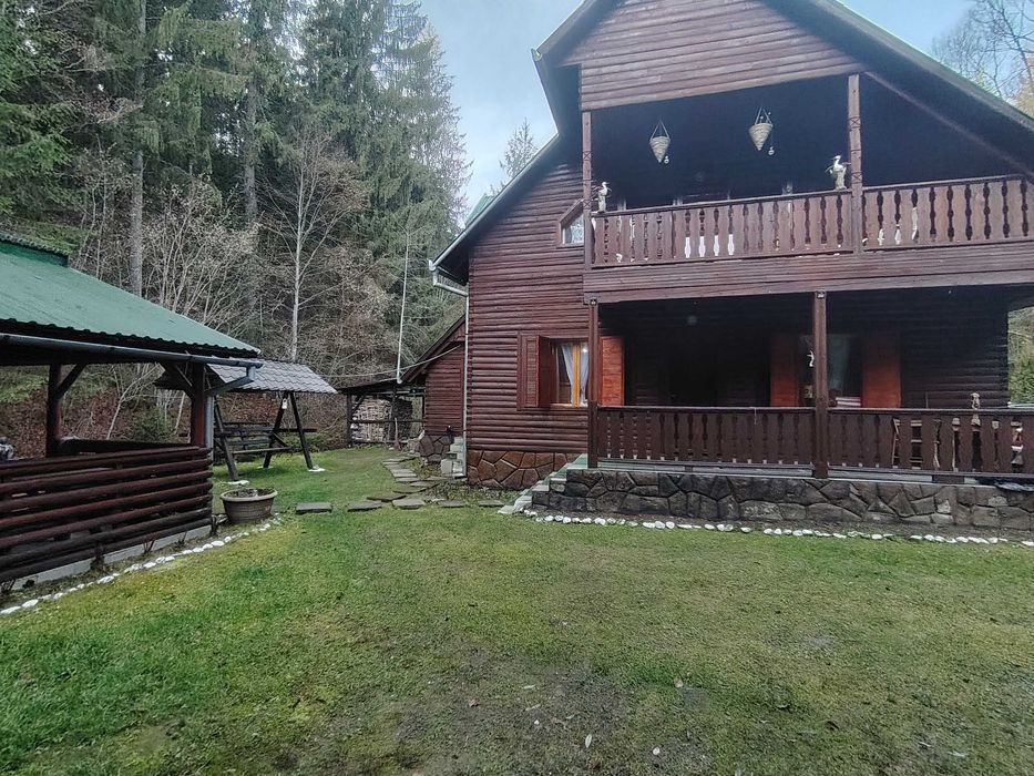 Închiriat cabana lunca bradului