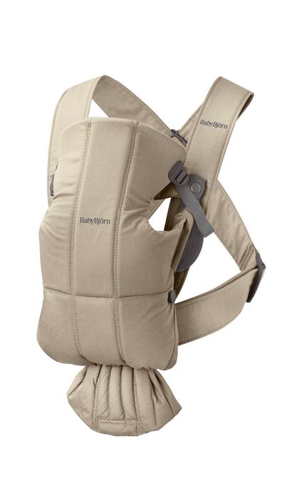 BabyBjörn Бебешка ергономична раница Mini, Cotton, Beige