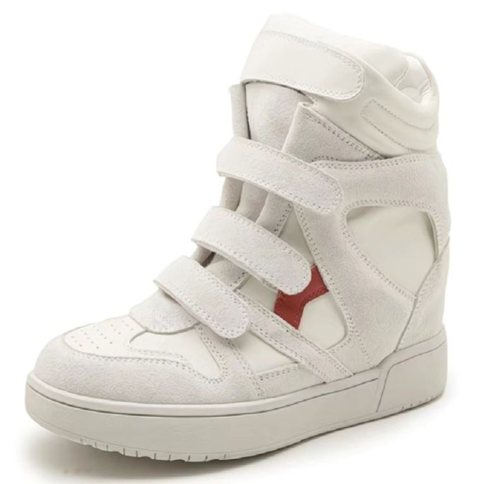 Сникерсы новые на танкетке