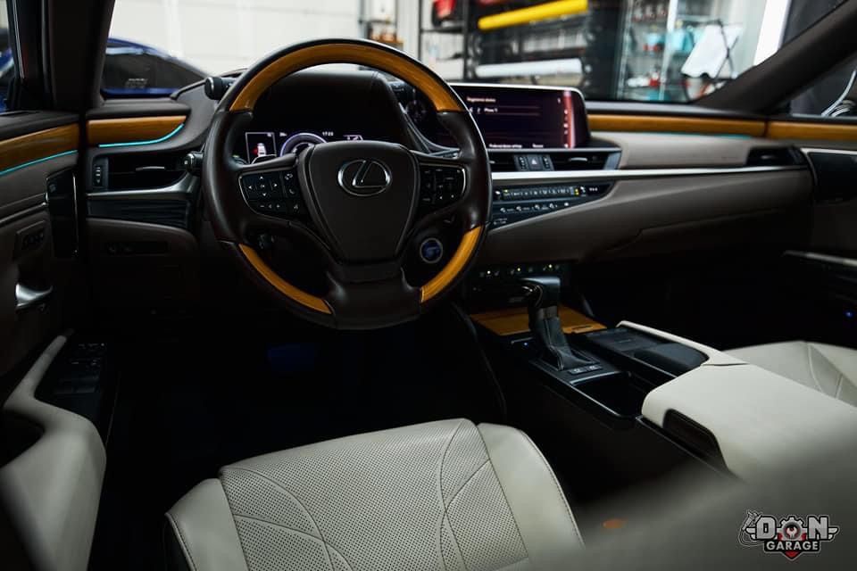 Lexus Seria ES Predare leasing sau achitare integrala