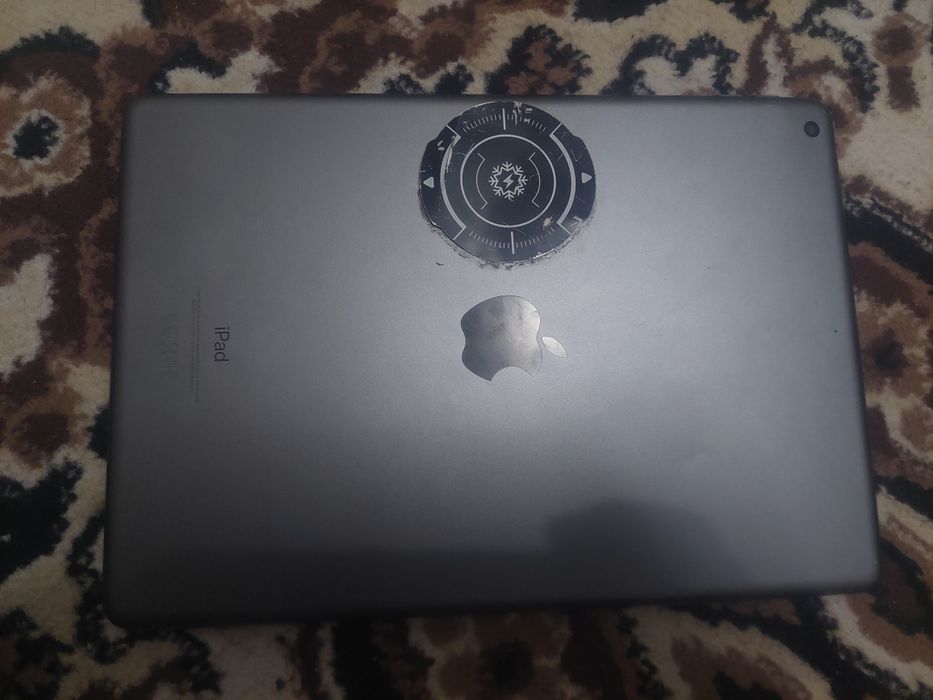 Ipad 9 pakaleniya